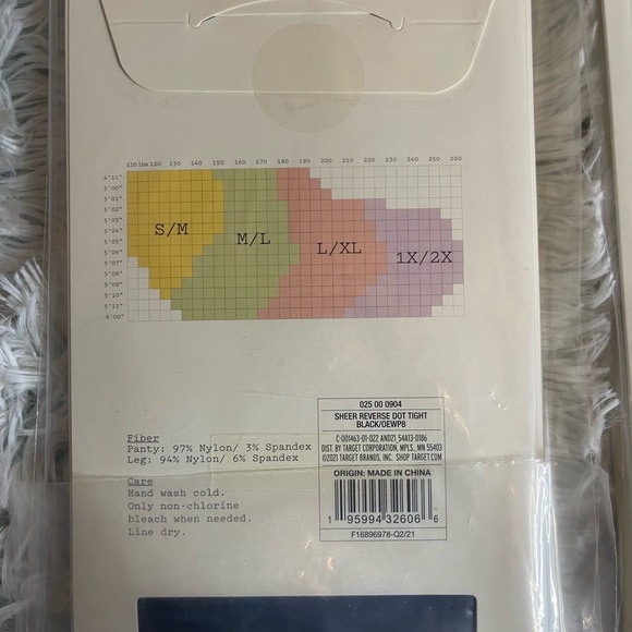 NWT* 1X/2X Women’s Sheer Reverse Dot Tights- A New Day Black 2pk 2 pairs - Picture 6 of 7